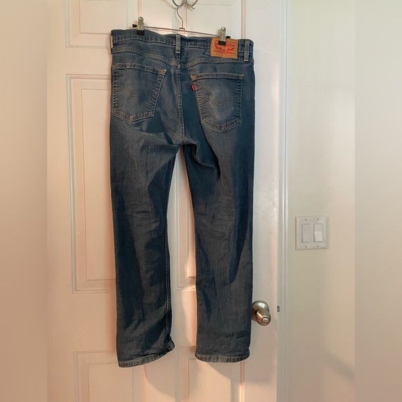 Levi's 514 Jeans - Picture 3 of 3